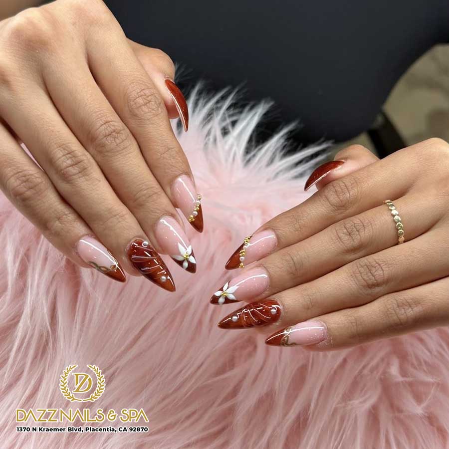 Top nail art